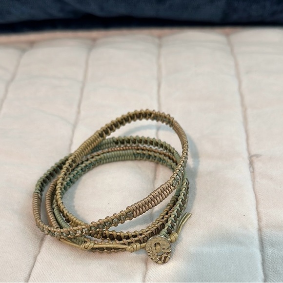 Nakamol wrap bracket gently used condition - Picture 2 of 5